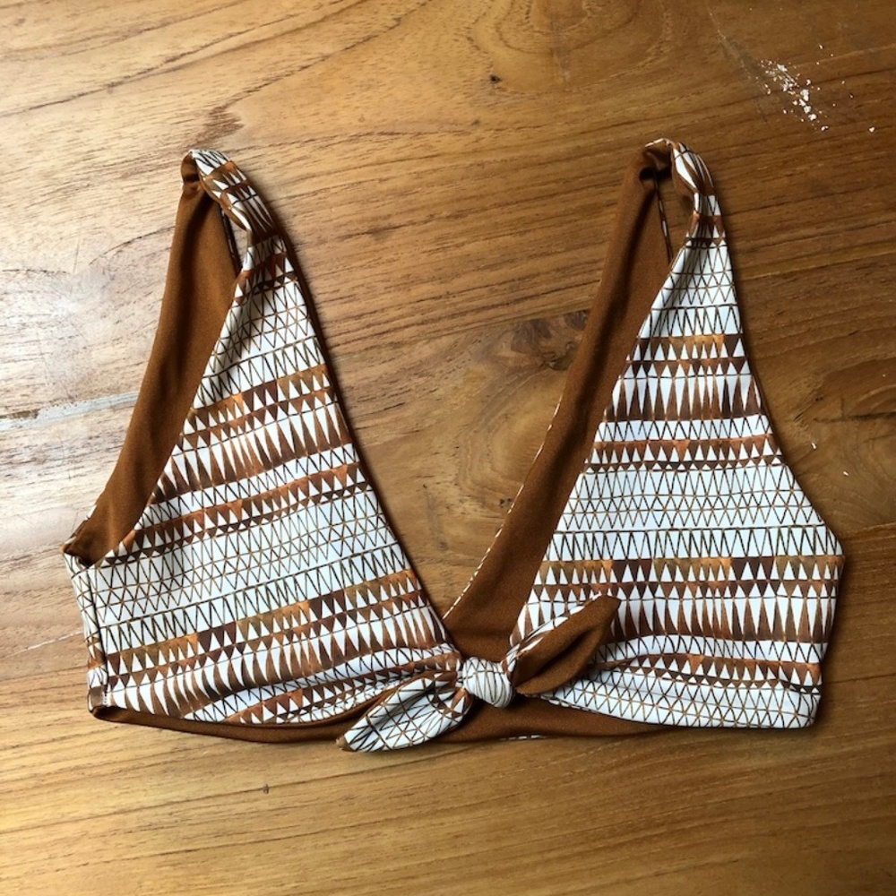 Flor de Olas Santiago Top in Maya (Reversible)